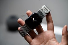 Milanese Wave Loop For Apple Watch 46/45/44 MM Series 11/10/9/8/7/6/5/4 (Se/Se2/Se3Gen)