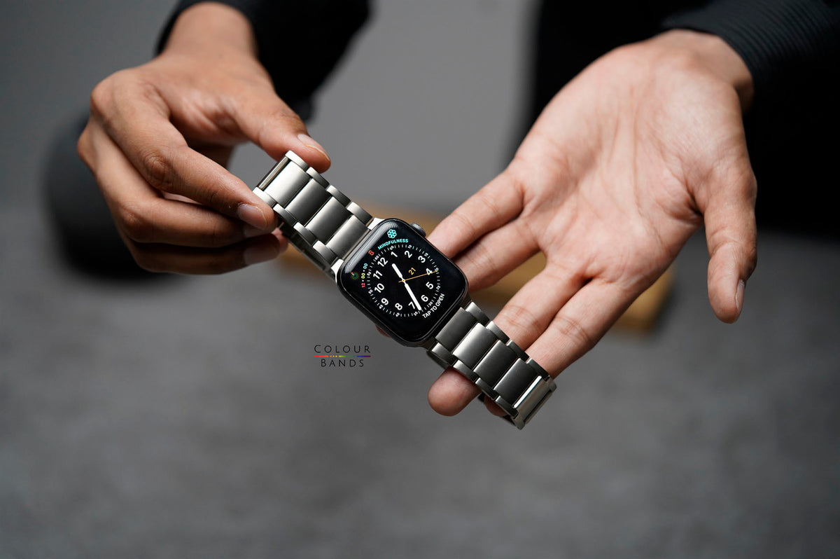 Titanium TB1 Matte Band For Apple Watch 46/45/44 MM Series 11/10/9/8/7/6/5/4 Series 11/10/9/8/7/6/5/4 (Se/Se2/Se3 Gen)